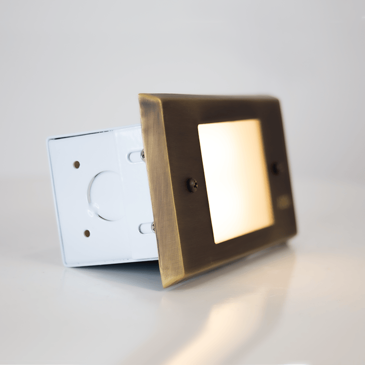 ABBA Lighting USA STB11 Integrated Brass Step Light, 1.5W LED, 3000K Warm White, 180 Lumens, 12V AC/DC, IP65 - Natural Brass Finish