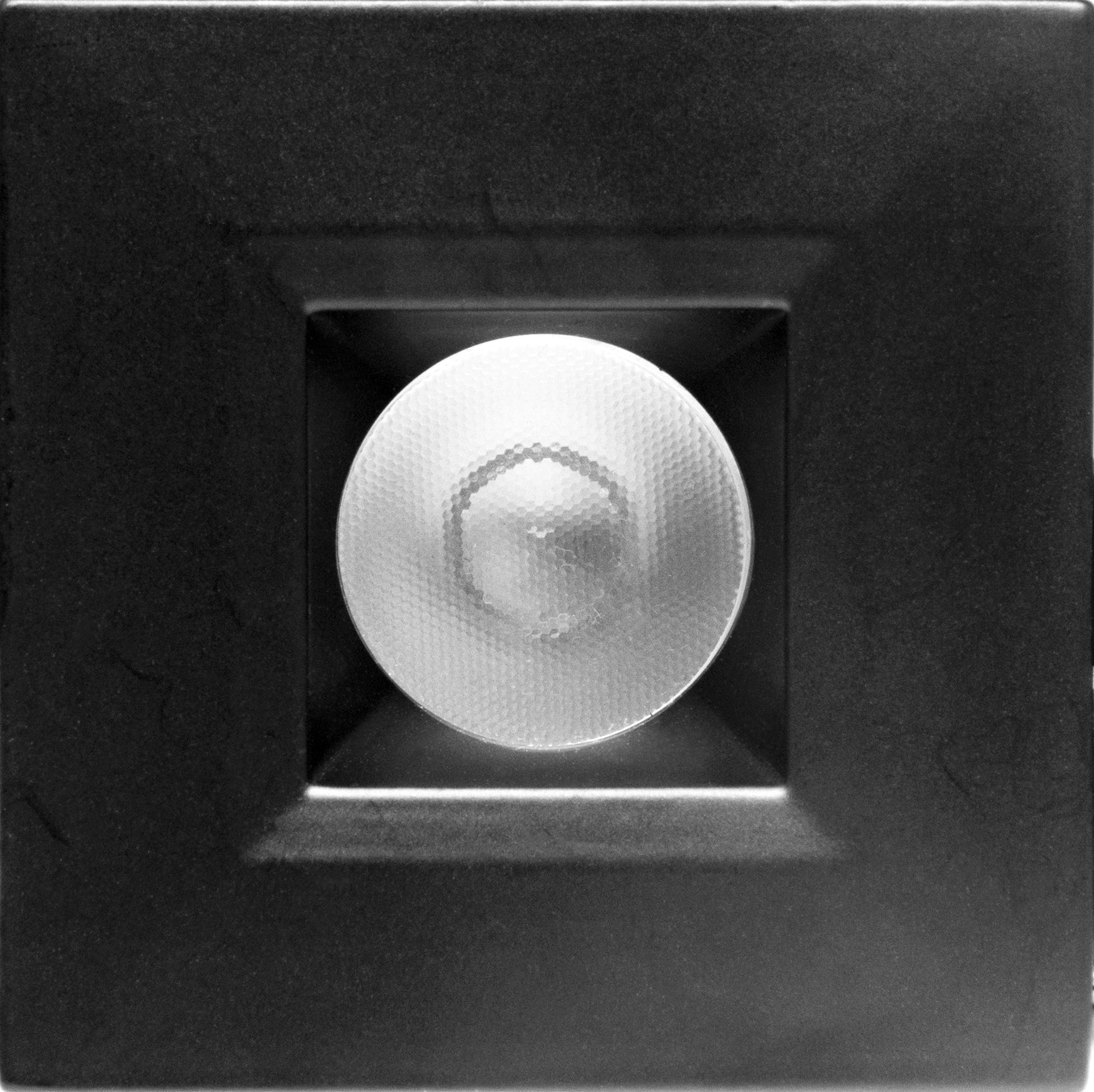 Elco 1" Square Recessed Oak,¢ Downlight - Multiple Finishes/Color Temperatures - Sonic Electric