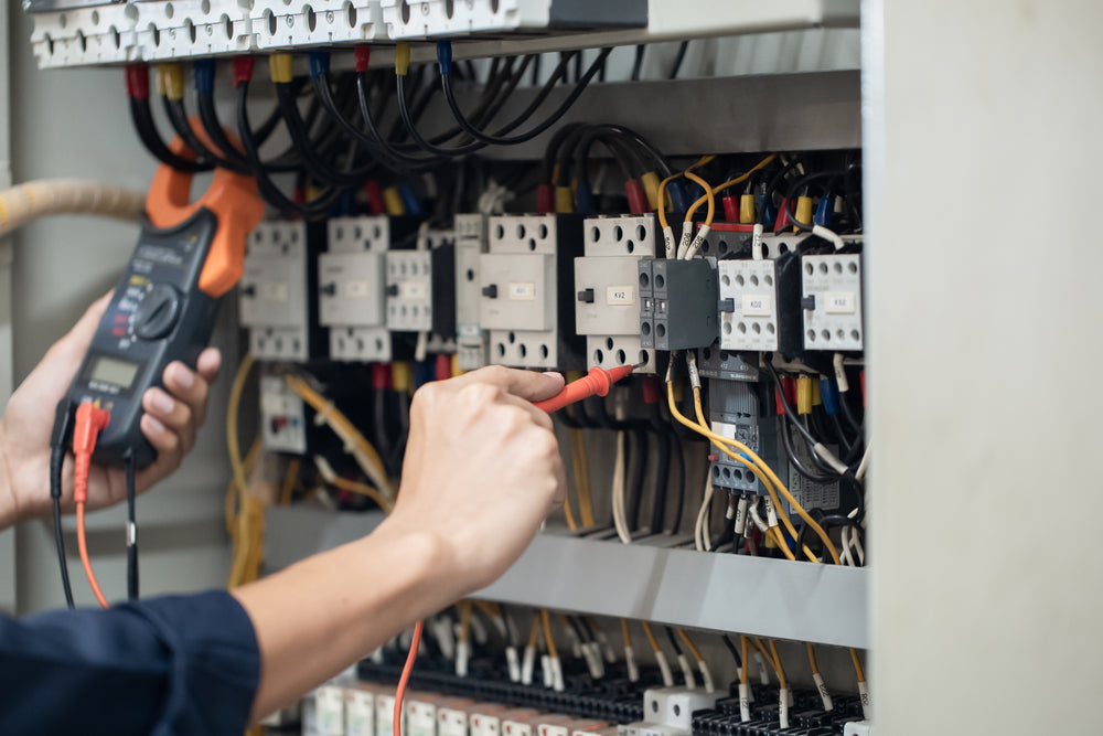 Choosing The Right Circuit Breaker Size For Your Home's Electrical Needs