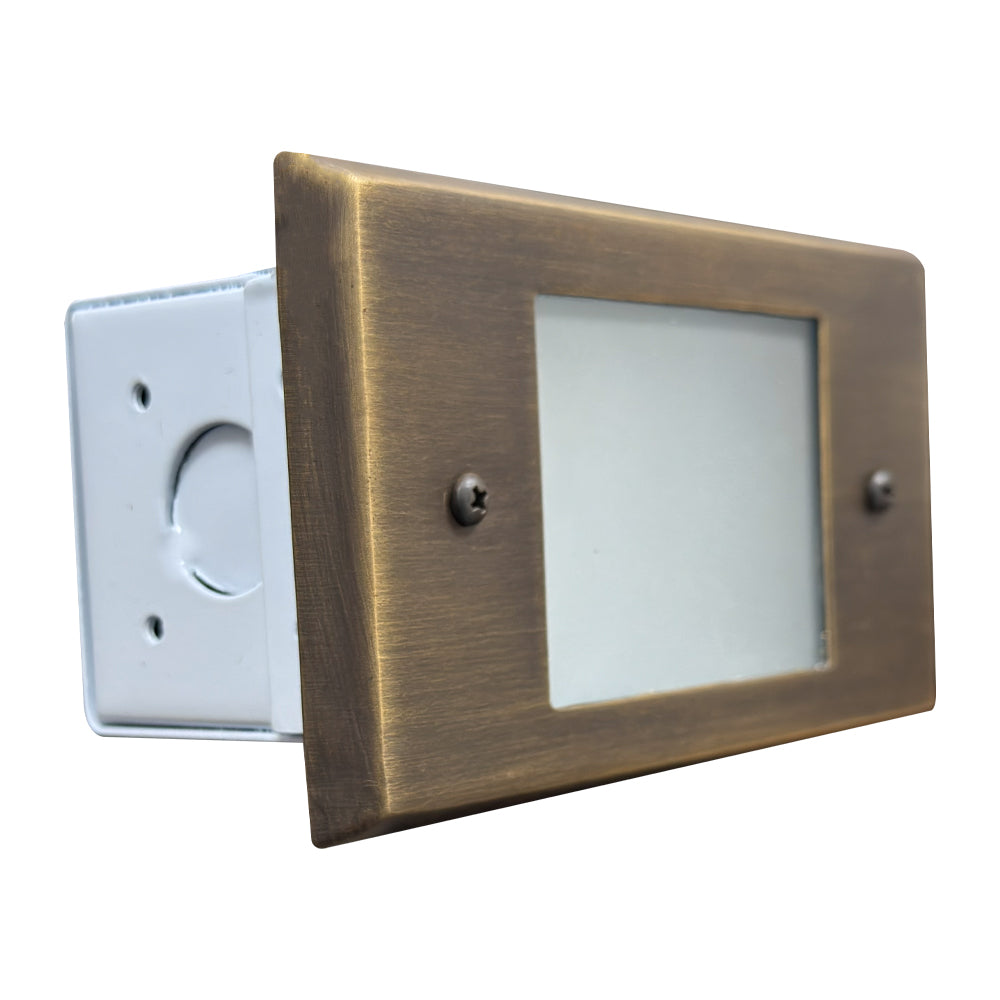 ABBA Lighting USA STB11 Integrated Brass Step Light, 1.5W LED, 3000K Warm White, 180 Lumens, 12V AC/DC, IP65 - Natural Brass Finish