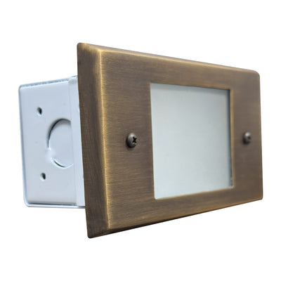 ABBA Lighting USA STB11 Integrated Brass Step Light, 1.5W LED, 3000K Warm White, 180 Lumens, 12V AC/DC, IP65 - Natural Brass Finish