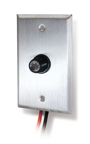 Westgate PC-B1-W Button Photocontrol 120V With Wall Plate Max 500W