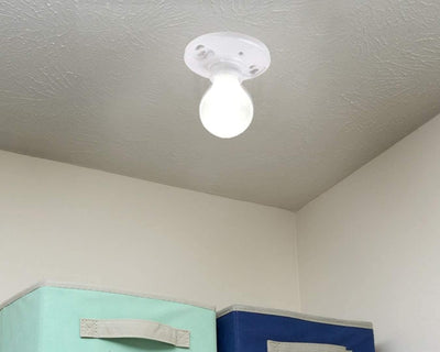 Plastic Keyless Lamp Holder- White - Sonic Electric